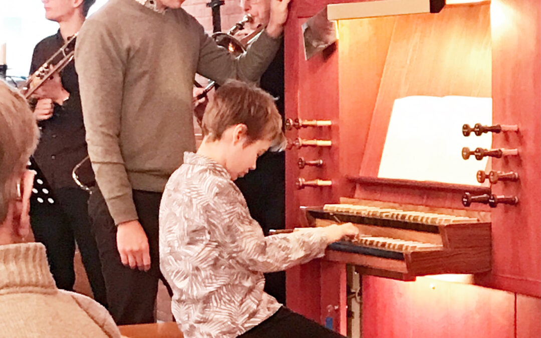 Ung organist imponerade!